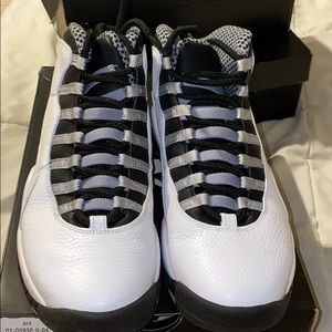 Jordan Retro 10